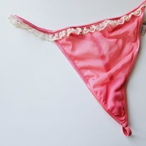 New Victoria's Secret Coral Pink V-string Thong Panty